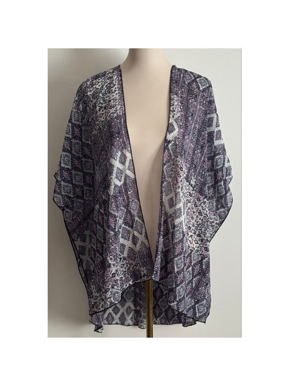 Women's Truth NYC Purple & White Patterned Tunic Top Size M